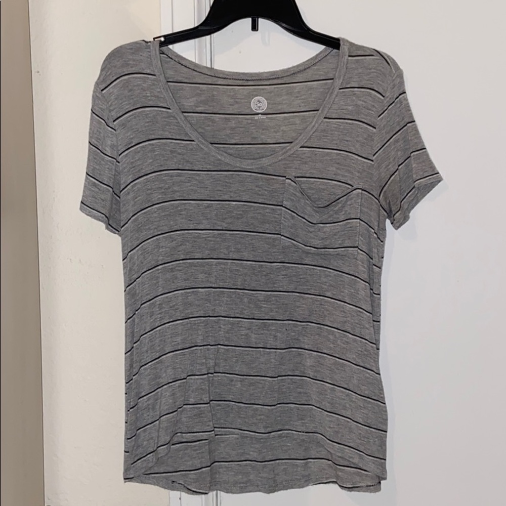 grey oversized t shirt